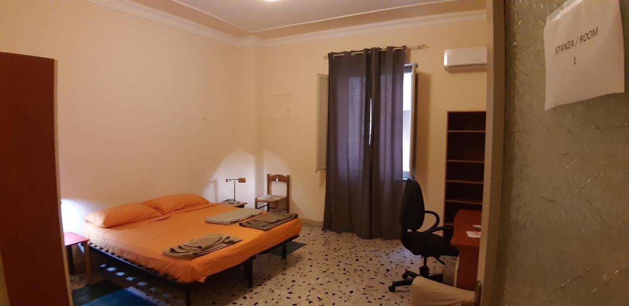 Stanza Privata In Appartamento Per Smart Working, Digital Nomads O Coliving Palermo Exterior foto